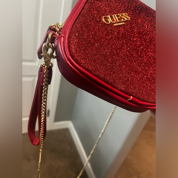 Sparkle Red Cross bag - Picture 2 of 2